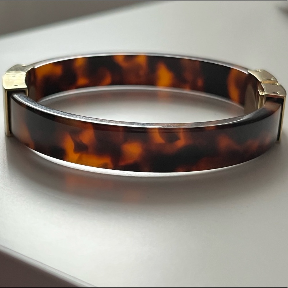 Michael Kors tortoise shell bracelet